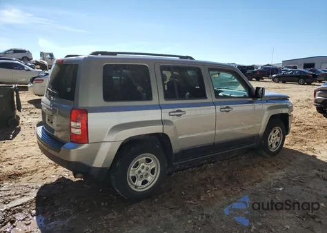 2015 Jeep Patriot Sport z USA, uszkodzony, nr VIN 1C4NJPBBXFD318073